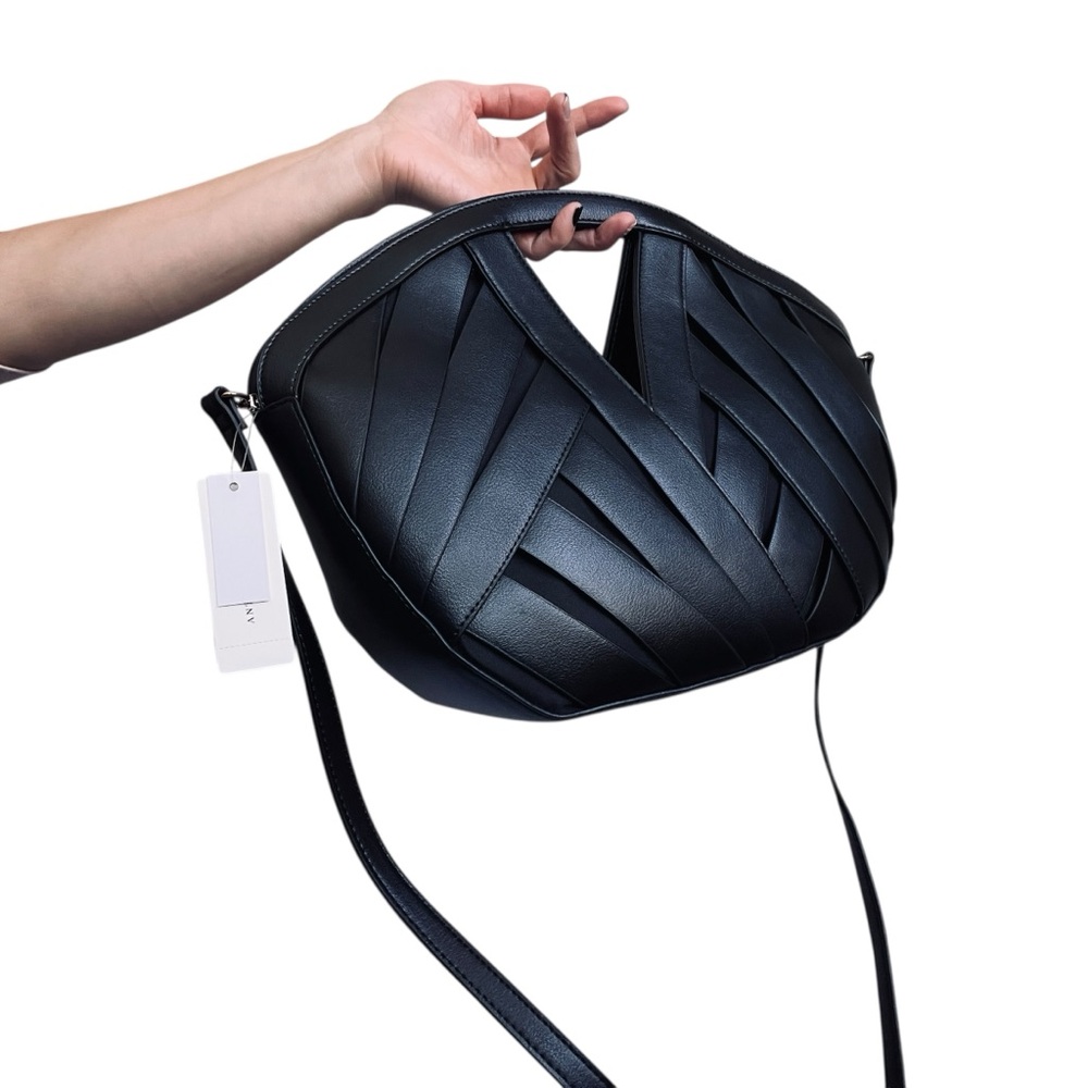ANTHROPOLOGIE Black Structured Woven Basket Bag Crossbody or Handbag OS - Picture 6 of 13